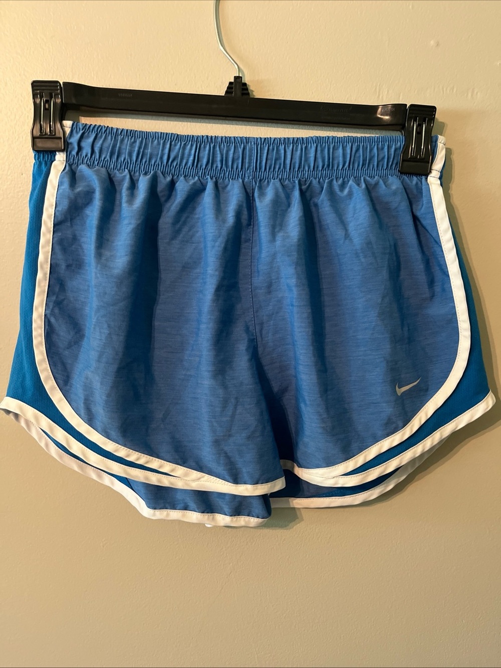 Women’s Nike Dry Fit Blue White Lined Running Workout Shorts Medium